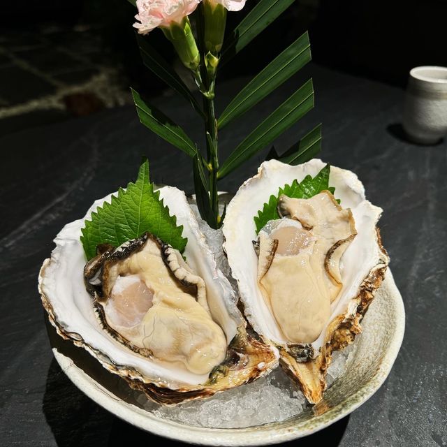 深圳火壐堯人均¥3xx，乳山生蠔¥84兩隻