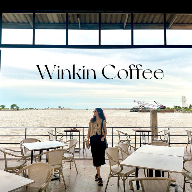 Winkin coffee คาเฟ่ระยอง วิวทะเลพาโนรามา