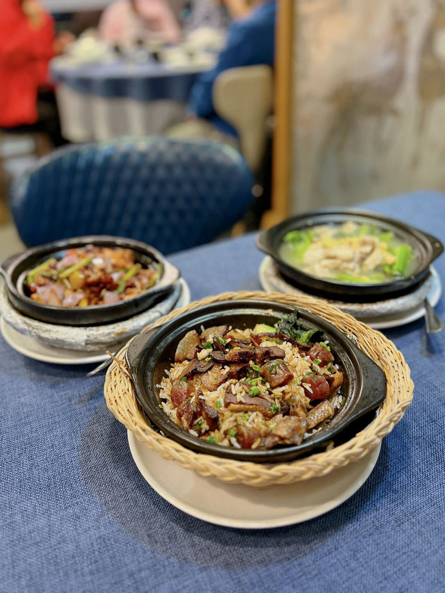 絕頂用料煲仔飯🍲