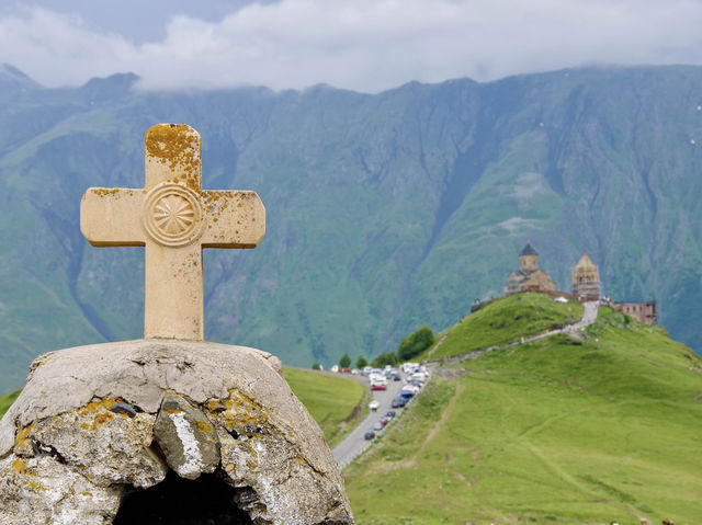 【ジョージア・カズベギ】世界で一番天国に近い教会⛪️