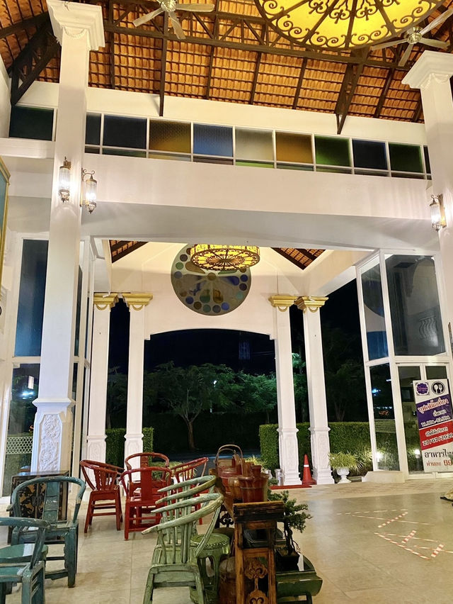 📍 Supicha Pool Access Hotel