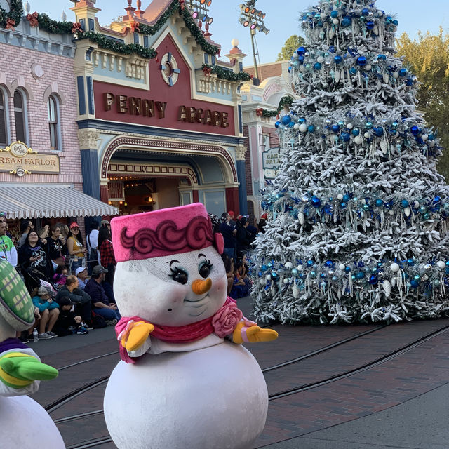 5 Family Rides at Disneyland Park, California