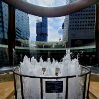 MEMORABLE MOMENTS Fountain of Wealth