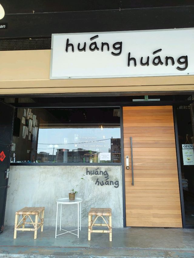 Charming Afternoon Tea at Huang Huang Cafe