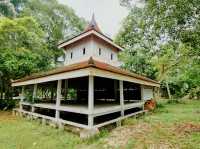 Wat Chon Thara Singh (Wat Phithak Phaen Din Thai)