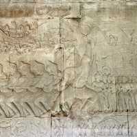 See Angkor Wat and Die