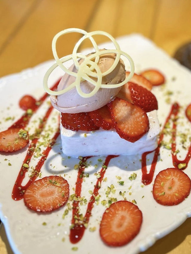 【福岡カフェ】オーナーパティシエが作るスイーツがおいしい古民家カフェ☕️