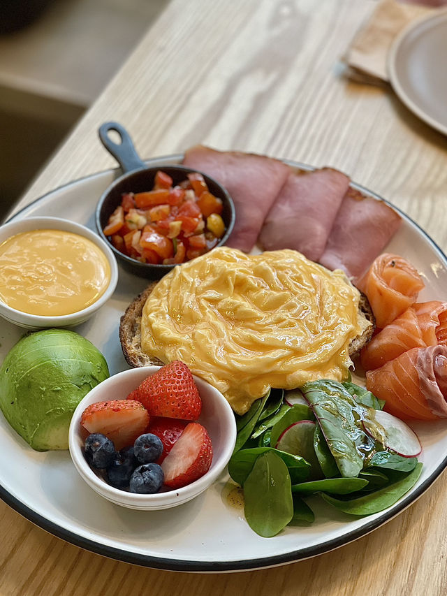 Toby’s Cafe 🍳 เพลินจิต