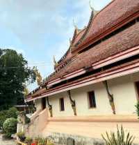 Wat Si Khun Muang