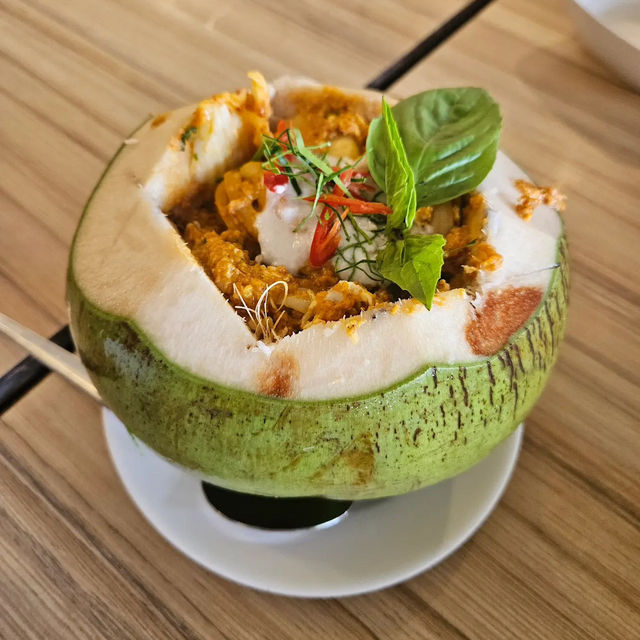 ”สมพงศ์ซีฟู้ด“ ร้านอาหารทะเล จ.สมุทรปราการ