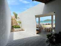 Palyn Cafe & Eatery