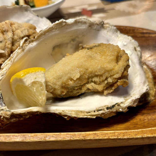 【大阪・心斎橋】牡蠣を使った料理を楽しめる「心斎橋酒場 叶えや」