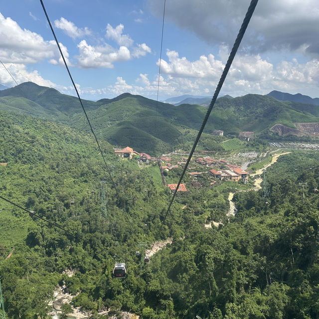 20分鐘超長 越南峴港纜車 巴拿山遊玩攻略