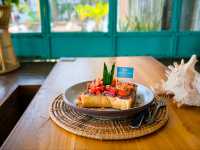 Fat Submarine Cafe and Restaurant