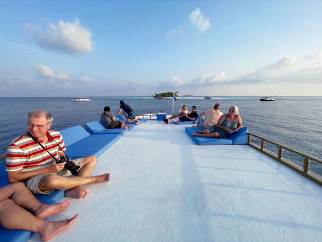 Every day is beach day in the Maldives