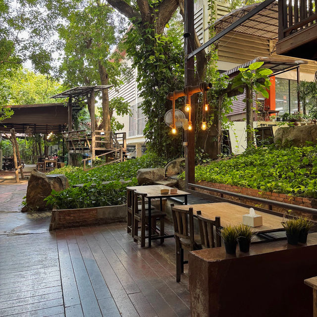 เถียงนา Coffee and Bakery Farm จ.ตาก