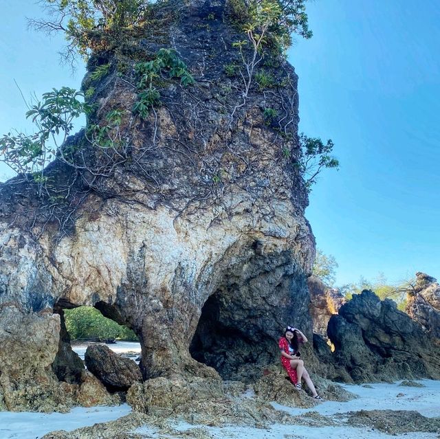 ที่เที่ยวบนเกาะพยาม