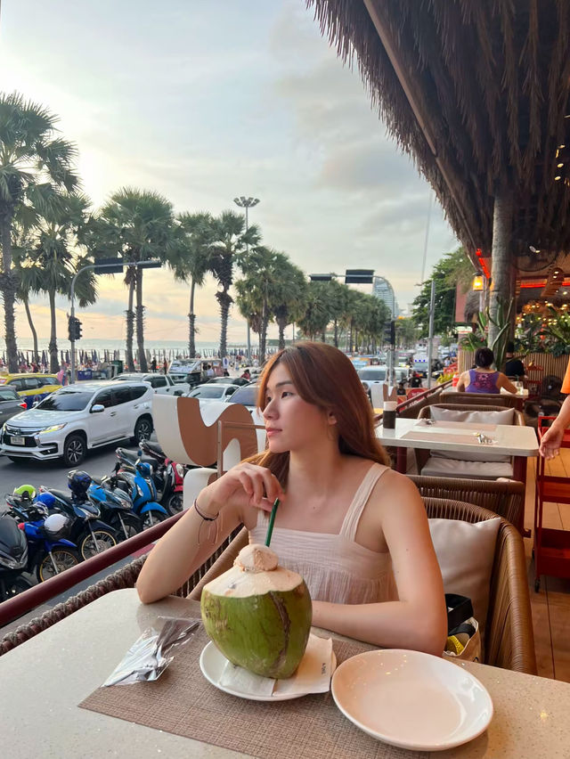 🥥 Fat Coco พัทยา 𒀭 ร้านอาหารวิวพระอาทิตย์ตก🌞