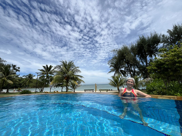 Bintan Resorts - Mainly for Tourist 