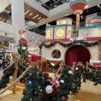 From Lighthouses to Christmas Lights: MyTown’s Festive Adventure!