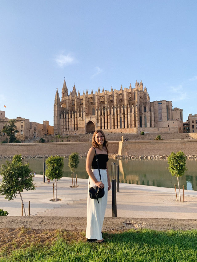 Explore Mallorca Like a Local: A Day of Sun, Culture and Tasty Delights
