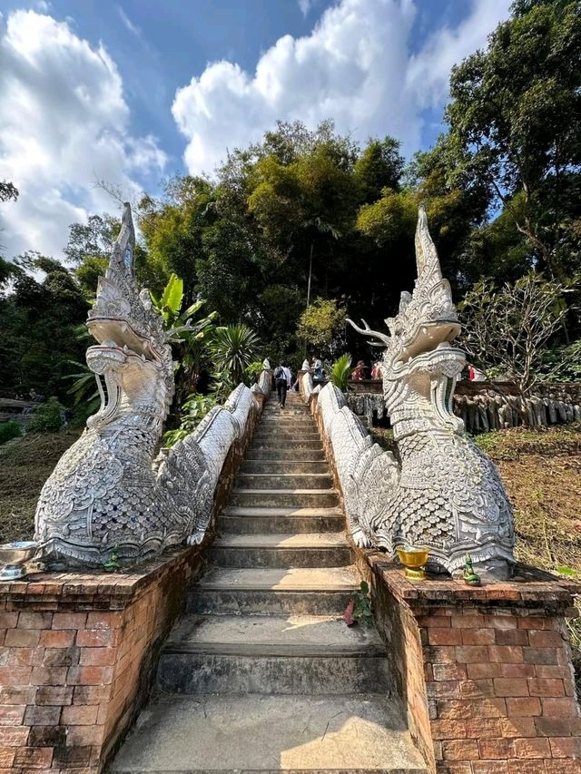 เที่ยววัดผาลาด เชียงใหม่