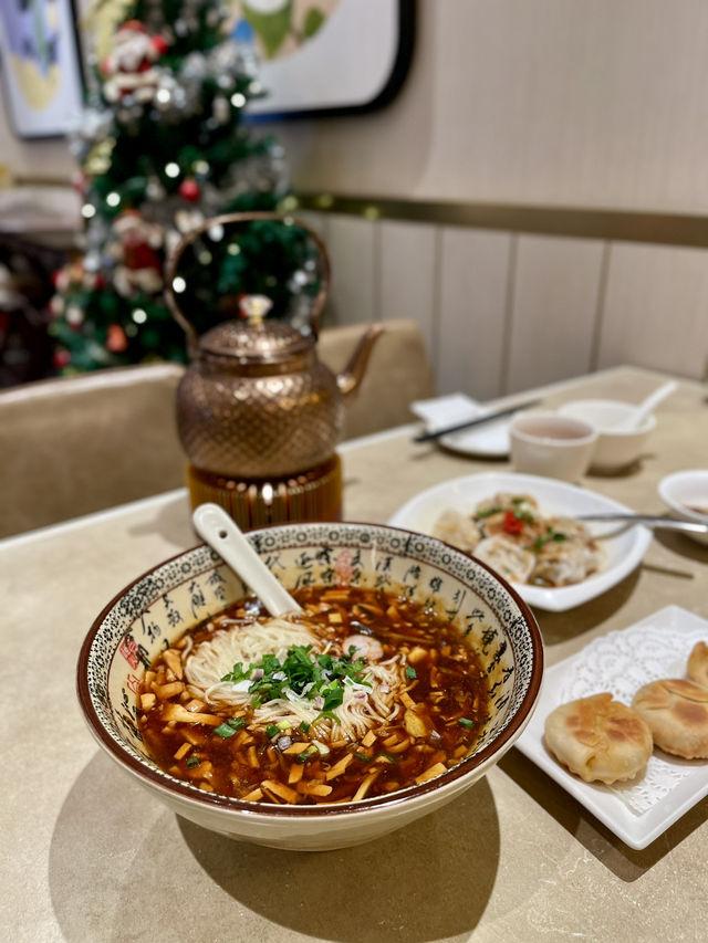 想食上海小籠包點少得。樂天皇朝💫