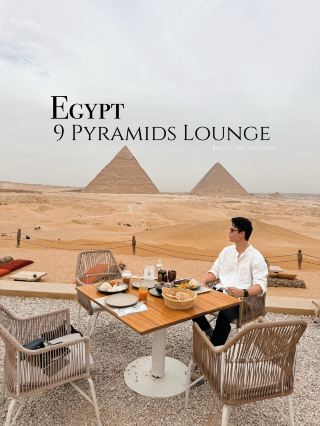 9 Pyramids Lounge 