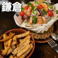 [鎌倉]絶品カレーや名物シーフードサラダが有名なハワイアンレストラン[モアナマカイ珊瑚礁]