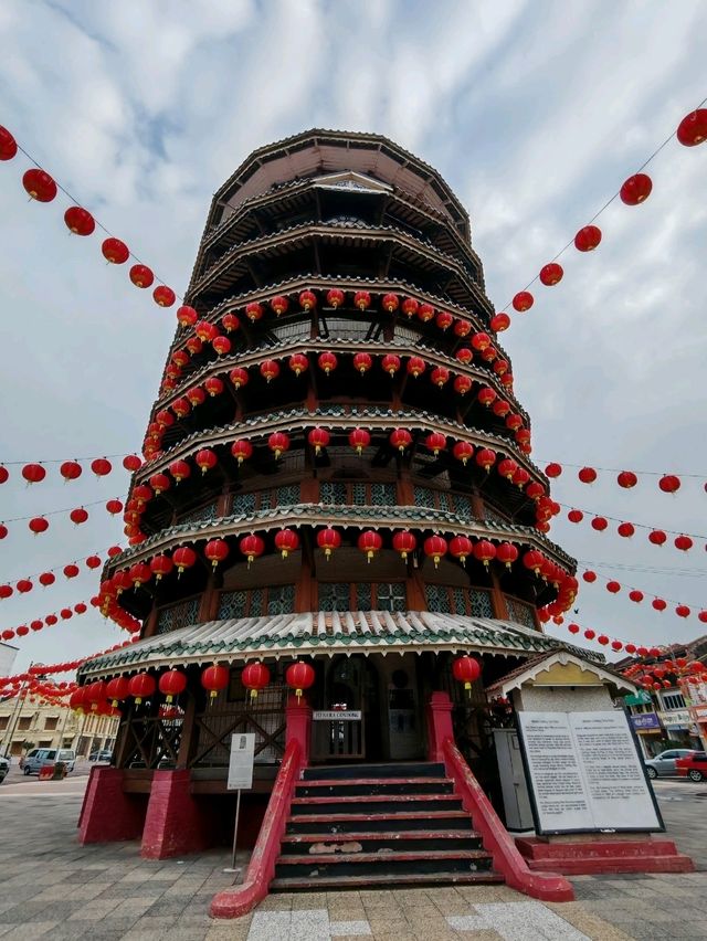 The Leaning Tower of Teluk Intan: From Water Tank to Iconic Landmark