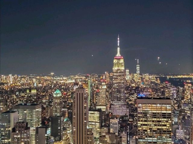 紐約夜景📸‐世界上最震撼的夜景🌃，感受大都市的繁華，打卡超出片！📸🤍