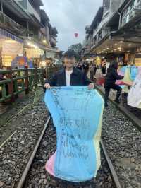 Light Up the Sky at Shifen Old Street