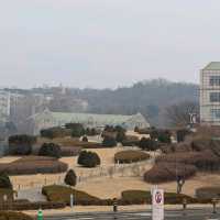 Ewha Womans University & Shopping Street (梨花女子大學與購物街)