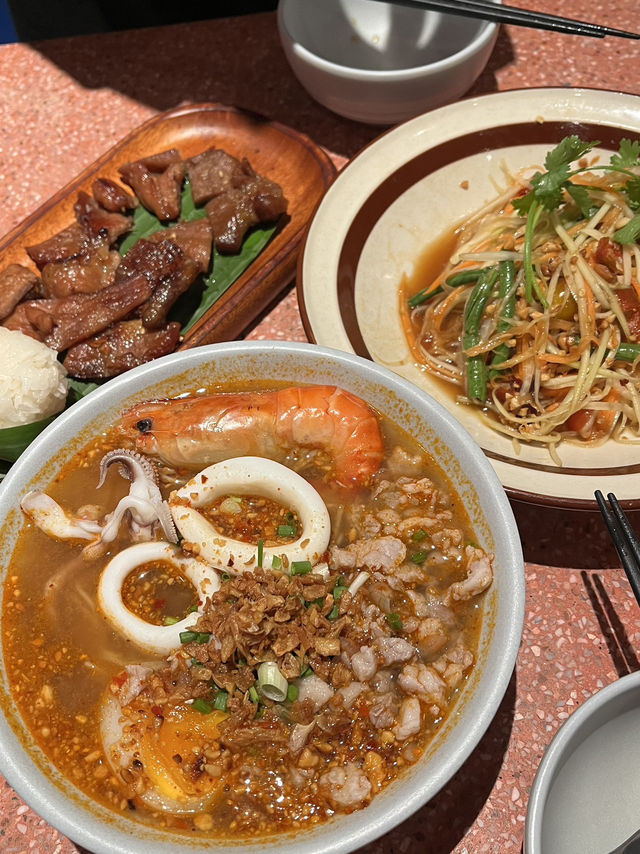 ✨ แนะนำร้านอาหารไทยในเวียดนาม Go Thai Noodles