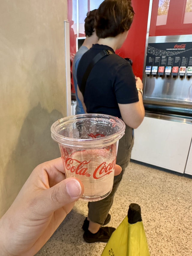 フロリダ🇺🇸ジュース無料飲み放題？！