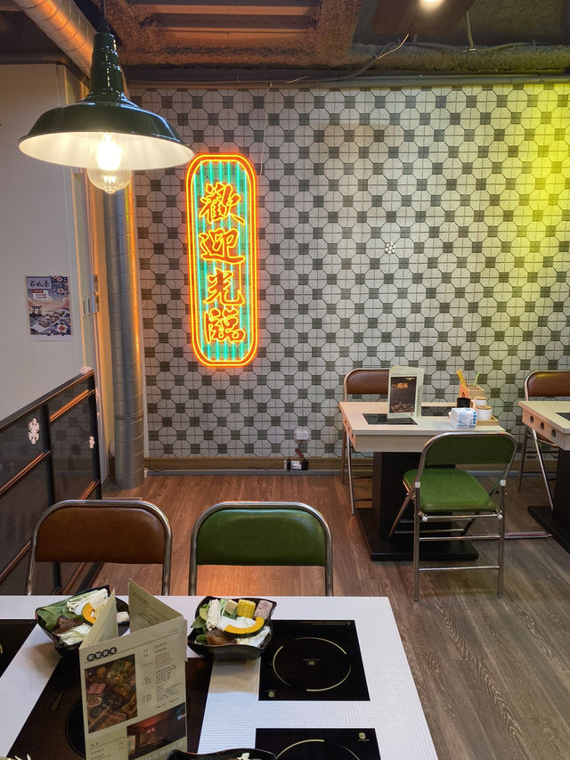 桃園｜一雞鍋｜港式雞煲火鍋 。桃園藝文店