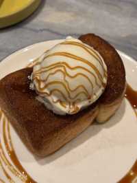  Phuketique Coffee Bar ร้านโทสเจ้าดังภูเก็ต