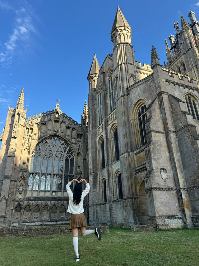 Springtime Serenity: Ely Cathedral & Riverside Walk 🌸🏰