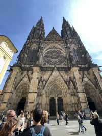 Spring in Prague: A Visit to Prague Castle🌷