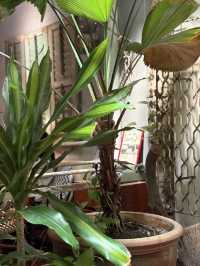 The Daily Fix Cafe in Melaka, Offers Nostalgic Ambiance with Vintage Decor