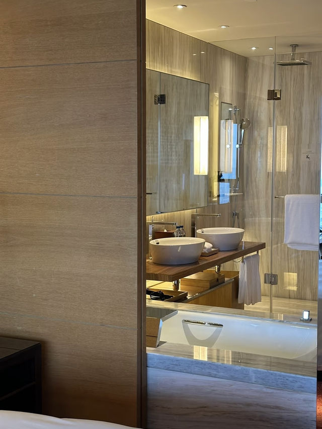 Elevated Elegance and Modern Tranquility at Park Hyatt Guangzhou