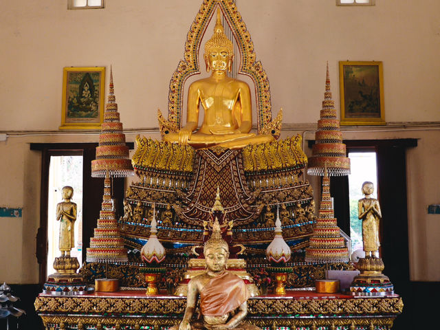 วัดปราโมทย์ 