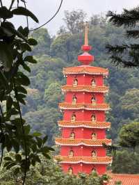 Ten Thousand Buddhas Monastery