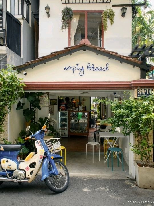 Empty Bread