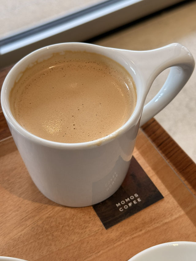 Momos Coffee • Haeundae