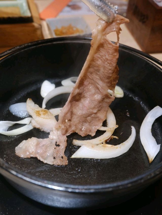 靚靚和牛配海膽湯底涮涮鍋