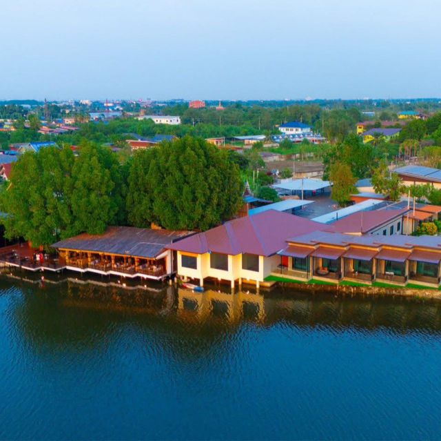 ร้านเรือนชายน้ำ Cafe&Restaurant