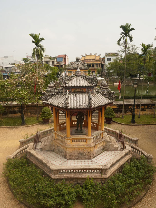 Du Huế