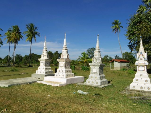 【ラオス🇱🇦】シーパンドンのお寺ワットコーンタイ