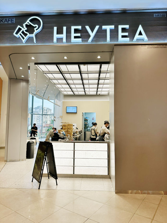 Bloom in Every Sip at HEYTEA